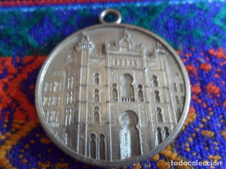 Stierkampf: MEDALLA CONMEMORATIVA CINCUENTENARIO PLAZA TOROS DE LAS VENTAS MADRID 1931-1981. 4 CMS DI&Aacute;METRO. BE.