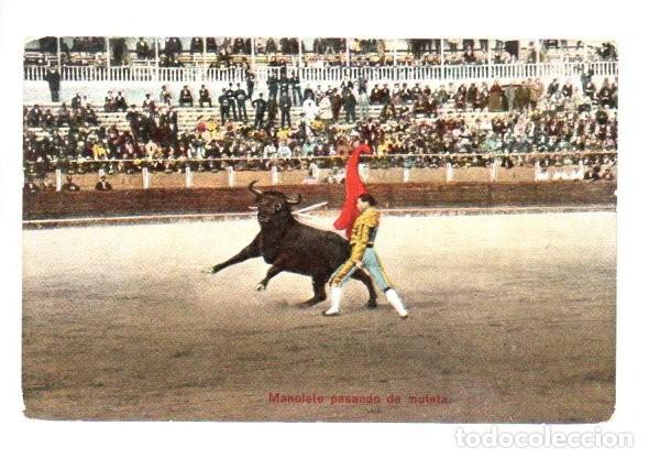 Tauromaquia: TARJETA POSTAL, MANOLETE PASANDO DE MULETA. SIN CIRCULAR.