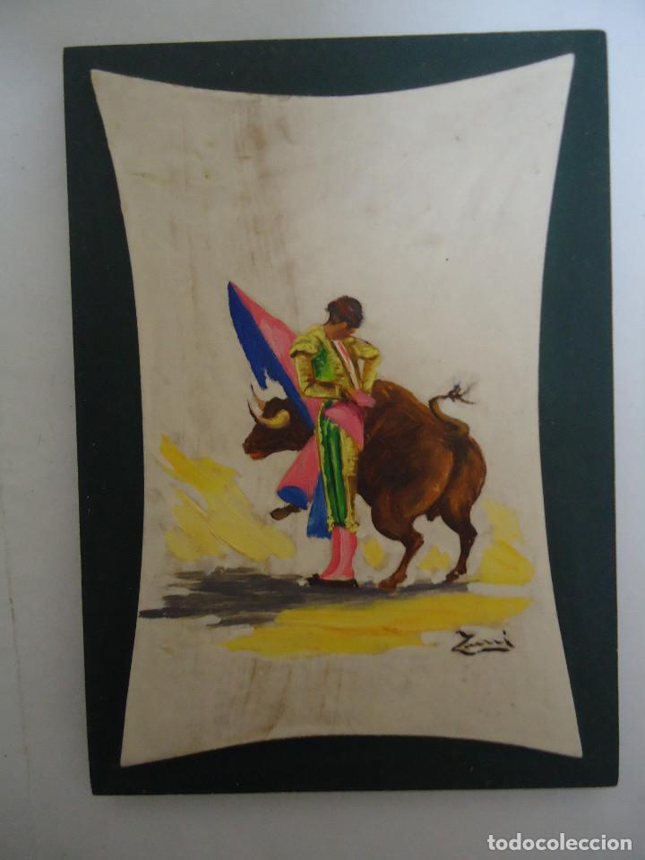 Tauromaquia: CUADRO PINTADO SOBRE MADERA CON MOTIVOS TAURINOS, CON MARCO DE MADERA. 3. -- 18