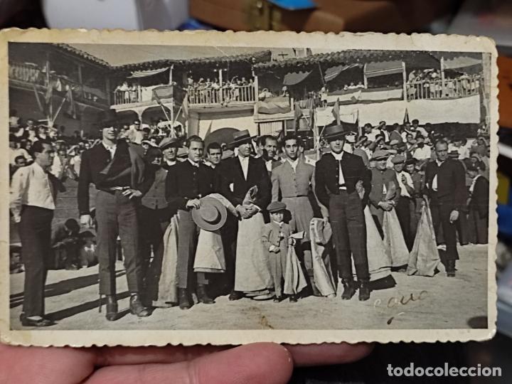 Tauromaquia: CHINCHON PLAZA TOROS TOREROS FOTO ANTIGUA CANO TAMA&Ntilde;O POSTAL ALGO AMARILLENTA LEER
