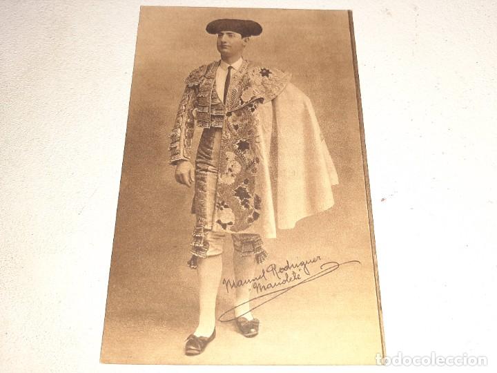 Tauromaquia: ALBUM BIOGRAFICO TAURINO CURRO MELOJA LARRISAL : TORERO MANUEL RODRIGUEZ MANOLETE 1945