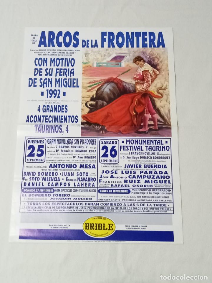 Tauromaquia: CARTEL TOROS. ARCOS DE LA FRONTERA. FERIA SAN MIGUEL 1992. SOTO, NAVARRO. 45 X 65. VER GANADERIAS