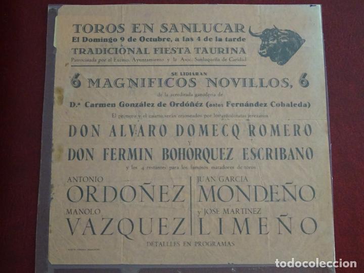 Tauromachie: TAUROMAQUIA CARTEL DE CORRIDA DE TOROS. PLAZA SANL&Uacute;CAR BARRAMEDA C&Aacute;DIZ. A&Ntilde;OS 50. 22CM. B406