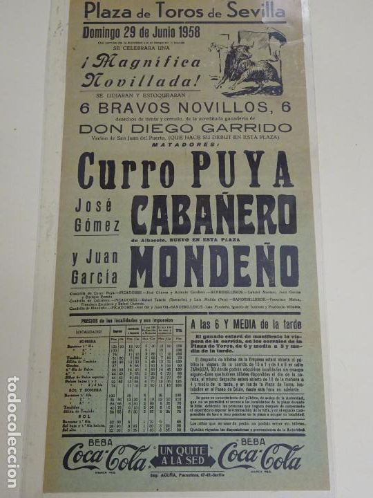 Tauromachia: TAUROMAQUIA CARTEL DE CORRIDA DE TOROS. 1958 SEVILLA PUYA CABA&Ntilde;ERO. COCA COLA 43CM B424