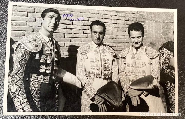 Tauromaquia: FOTOGRAFIA DE MIGUEL BAEZ LITRI TOROS - FOTO CALVET CON FUENTES Y PUERTA