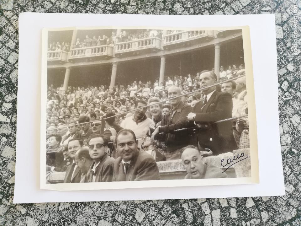 Tauromaquia: FOTOGRAFIA ANTIGUA. TAUROMAQUIA. TORERO ORDO&Ntilde;EZ. 1963. FOTO CANO. 18 X 24 CM APROX.