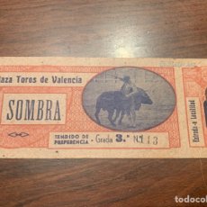 Tauromaquia: PEPE BIENVENIDA, BELMONTE, MORENITO DE VALENCIA Y ANDALUZ (RABO). ENTRADA TOROS. 26 JULIO 1943