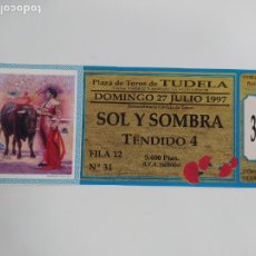 Tauromaquia: ENTRADA PLAZA DE TOROS DE TUDELA. 7 DE JULIO DE 1997. TDKP20W