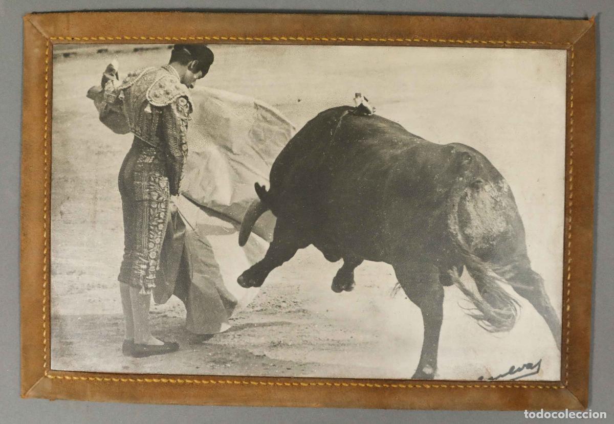 Tauromaquia: FOTOGRAFIA. PASE DE MULETA. &iquest;MANOLETE?. EMILIO CUEVAS
