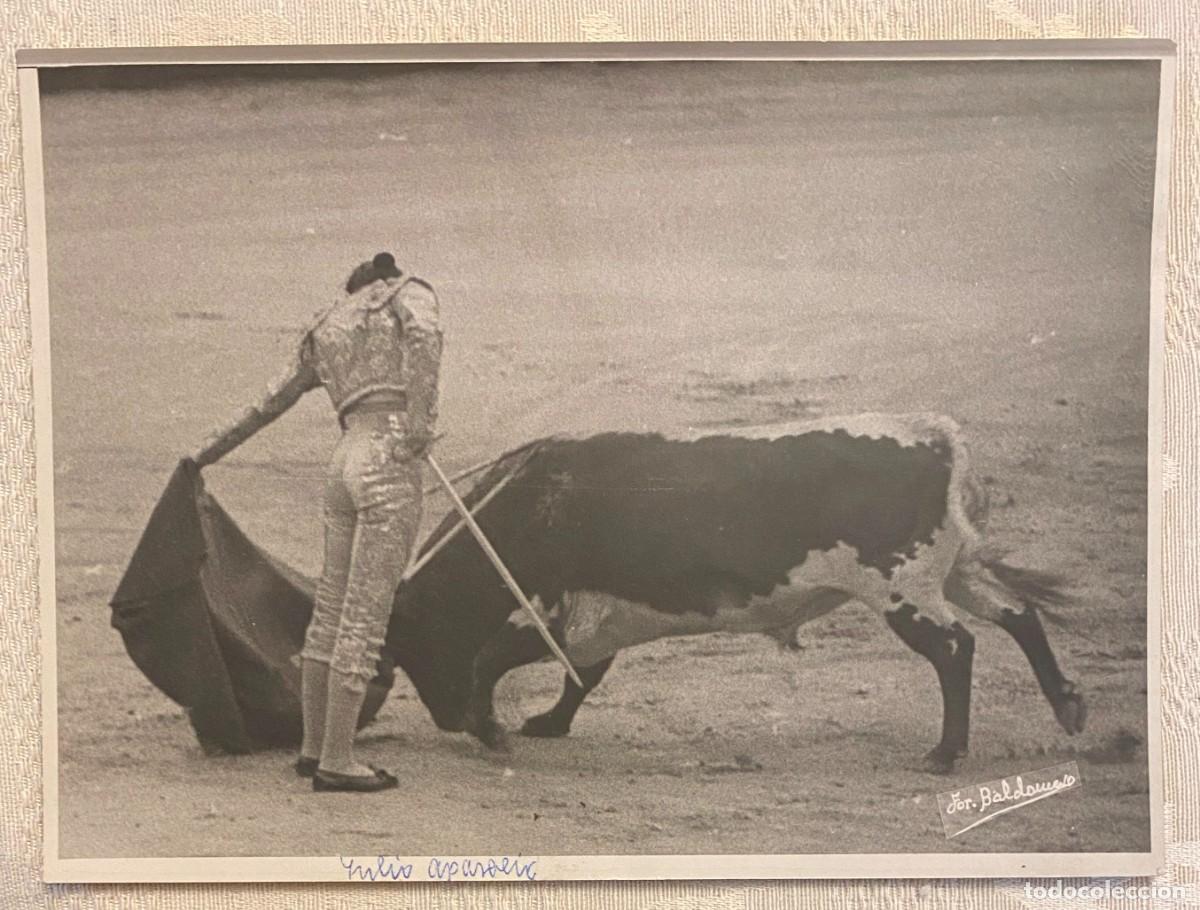 Tauromaquia: JULIO APARICIO, MIDE 17,8 x 12,8 CMS. FOTOGRAFIA BALDOMERO en Sevilla.