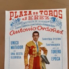 Tauromaquia: CARTEL DE TOROS. PLAZA DE TOROS DE JEREZ DE LA FRONTERA. 15 DE SEPTIEMBRE DE 1959.