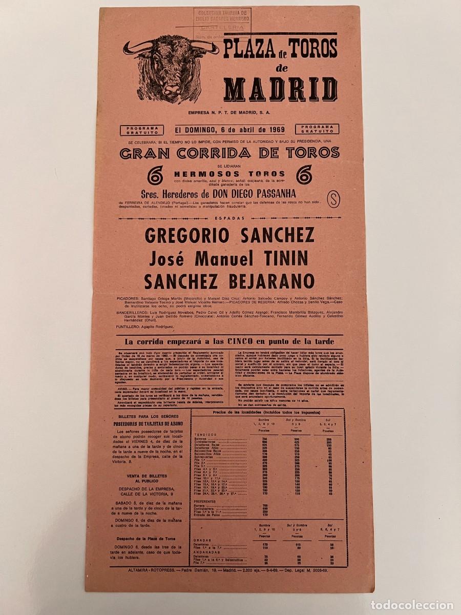 Tauromaquia: CARTEL. PLAZA TOROS MADRID. 1969. GANADER&Iacute;A DIEGO PASSANHA. GREGORIO SANCHEZ. JOSE MANUEL TINTIN