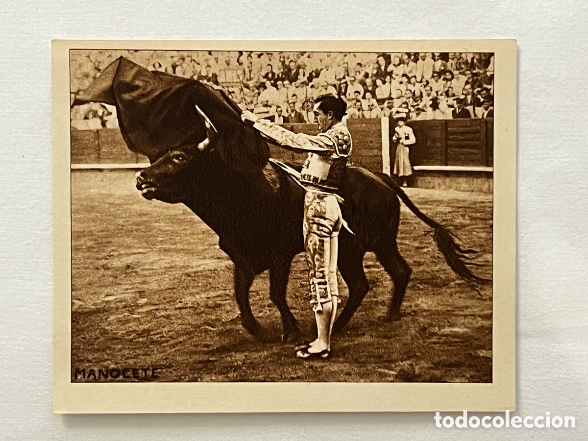 Tauromaquia: MANOLETE.. Tauromaquia.. Foto Cromo del Maestro del Toreo&hellip; (h.1940?) Med&iacute;das: 12 x 10 cm
