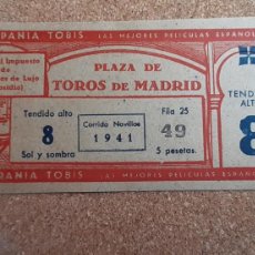Tauromaquia: ENTRADA DE TOROS. PLAZA DE TOROS DE MADRID. CORRIDA NOVILLOS. 1941.