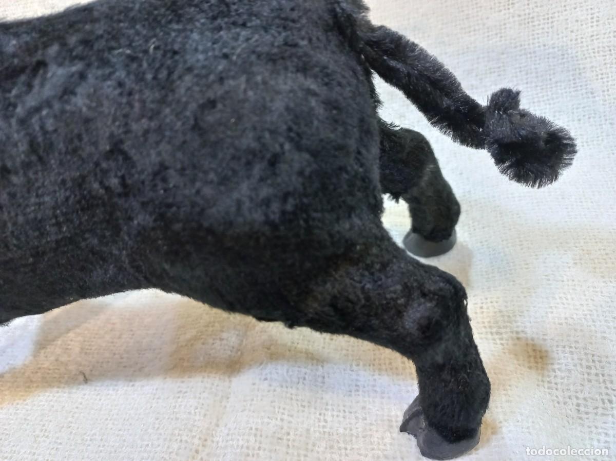 Tauromaquia: TORO &uml;MAR&Iacute;N&uml; 33cm (flocado-pelo) - Foto 10