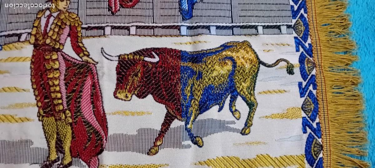 Tauromaquia: TAPIZ DE TOROS DE SEDA - Foto 3