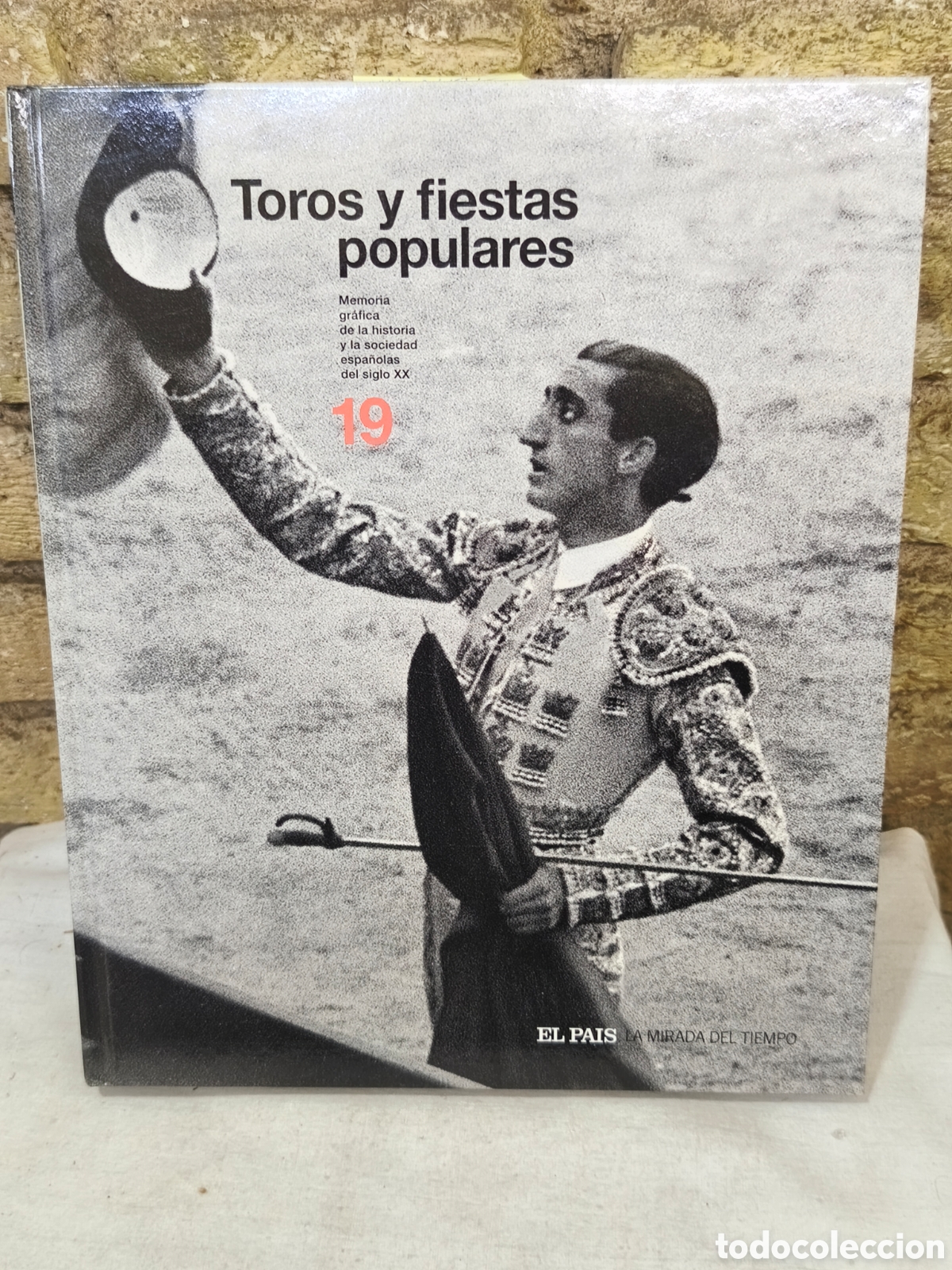 Stierkampf: Toros y fiestas populares