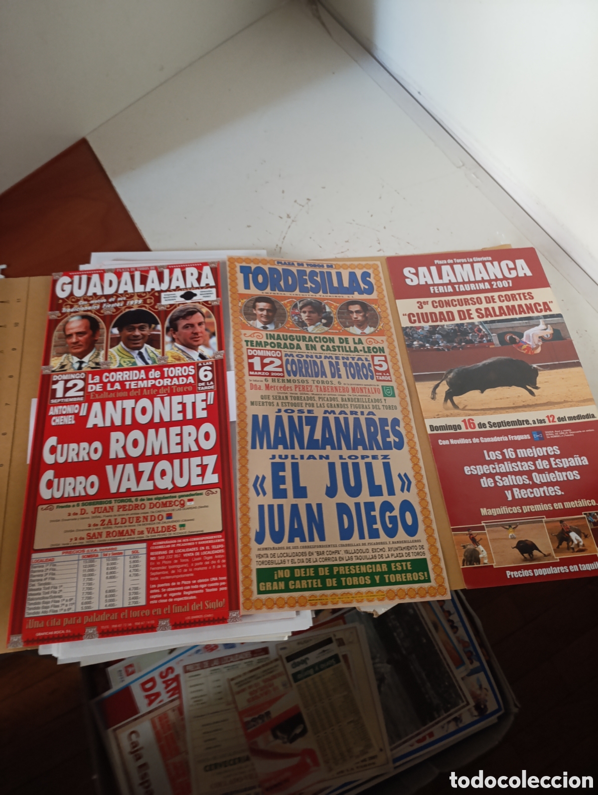 Tauromaquia: 3 carteles peque&ntilde;os toros