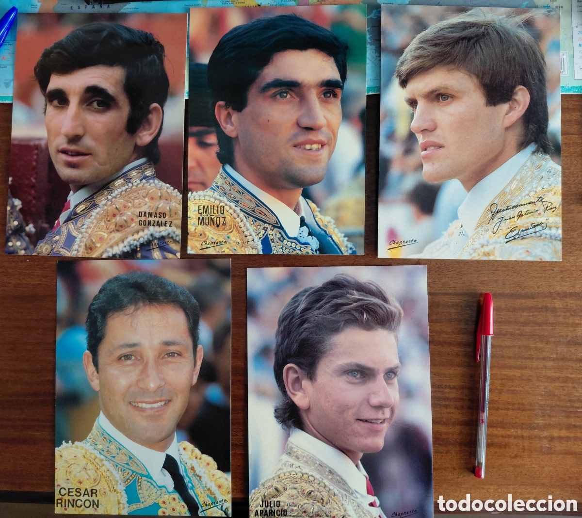 Tauromaquia: Lote 5 fotograf&iacute;as taurinas D&aacute;maso Gonz&aacute;lez, Emilio Mu&ntilde;oz, Espartaco, C&eacute;sar Rinc&oacute;n, Julio Aparicio