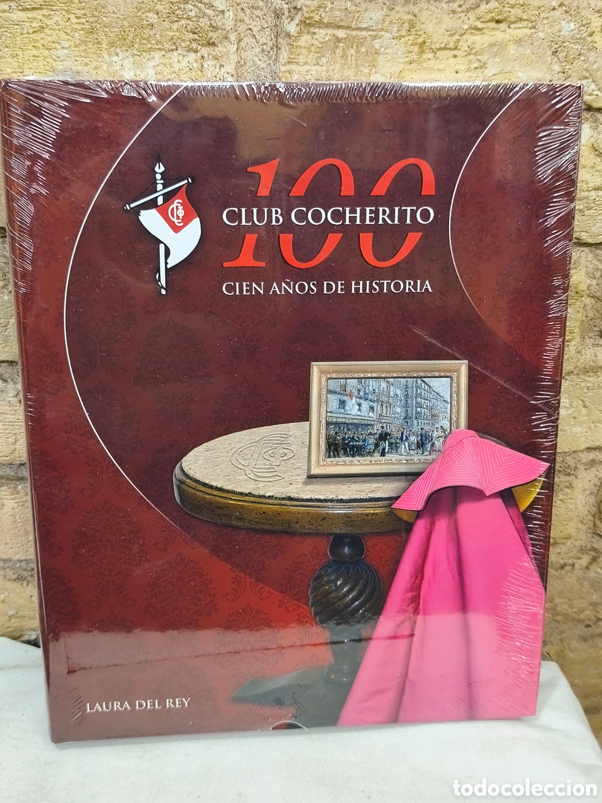 Tauromaquia: Club cocherito cien a&ntilde;os de historia, precintado
