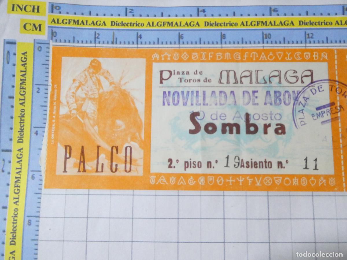 Tauromaquia: ENTRADA TOROS TOREROS CORRIDA PLAZA M&Aacute;LAGA NOVILLADA ABONO A&Ntilde;OS 60?. 413