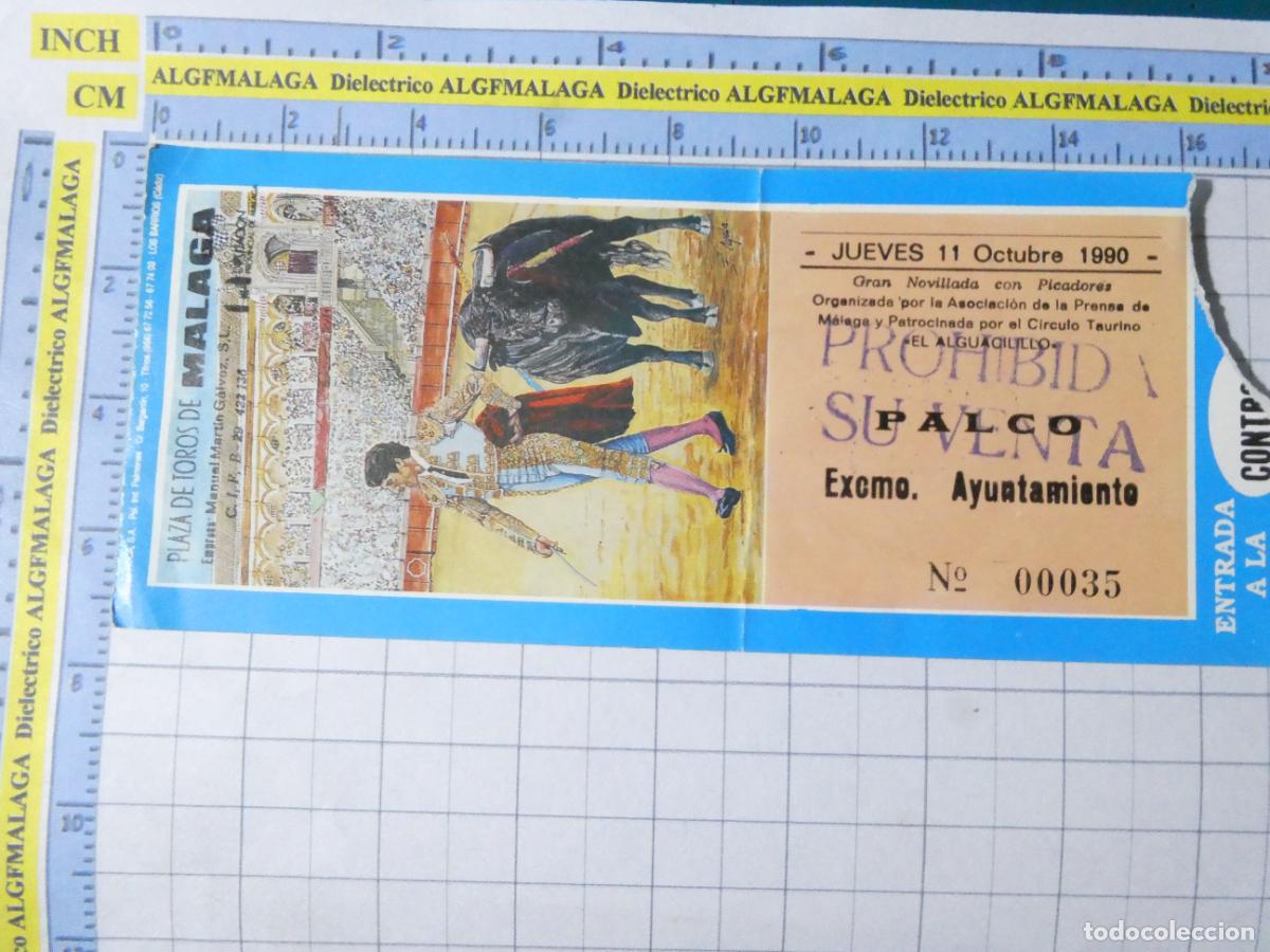 Tauromaquia: ENTRADA TOROS TOREROS CORRIDA PLAZA M&Aacute;LAGA. 11 OCTUBRE 1990. PUBLICIDAD CERVEZA VICTORIA 430