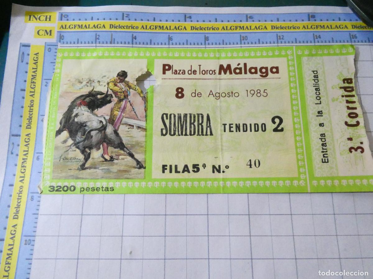 Tauromaquia: ENTRADA TOROS TOREROS CORRIDA PLAZA M&Aacute;LAGA. 8 AGOSTO 1985 PUBLICIDAD SEAT AUDI. 488