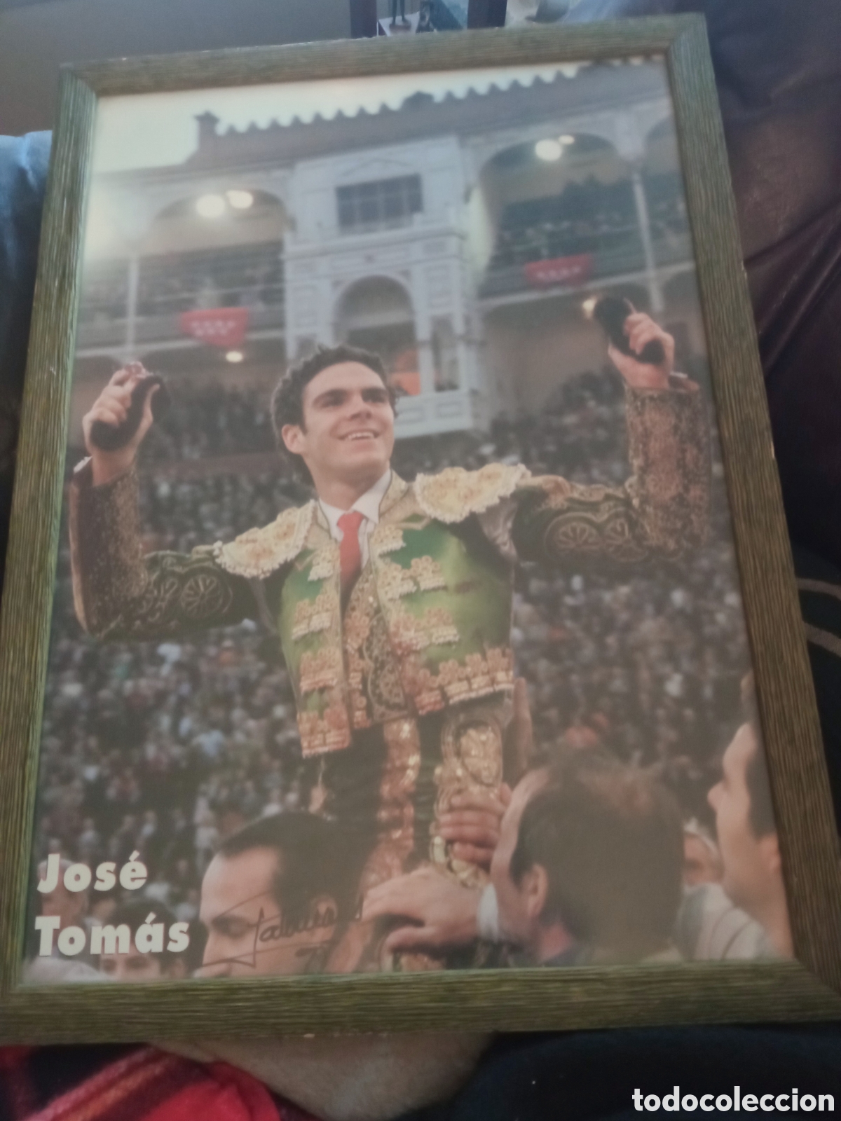 Tauromaquia: Cuadro de Jos&eacute; Tom&aacute;s, firmado, mide 46x33,2cm