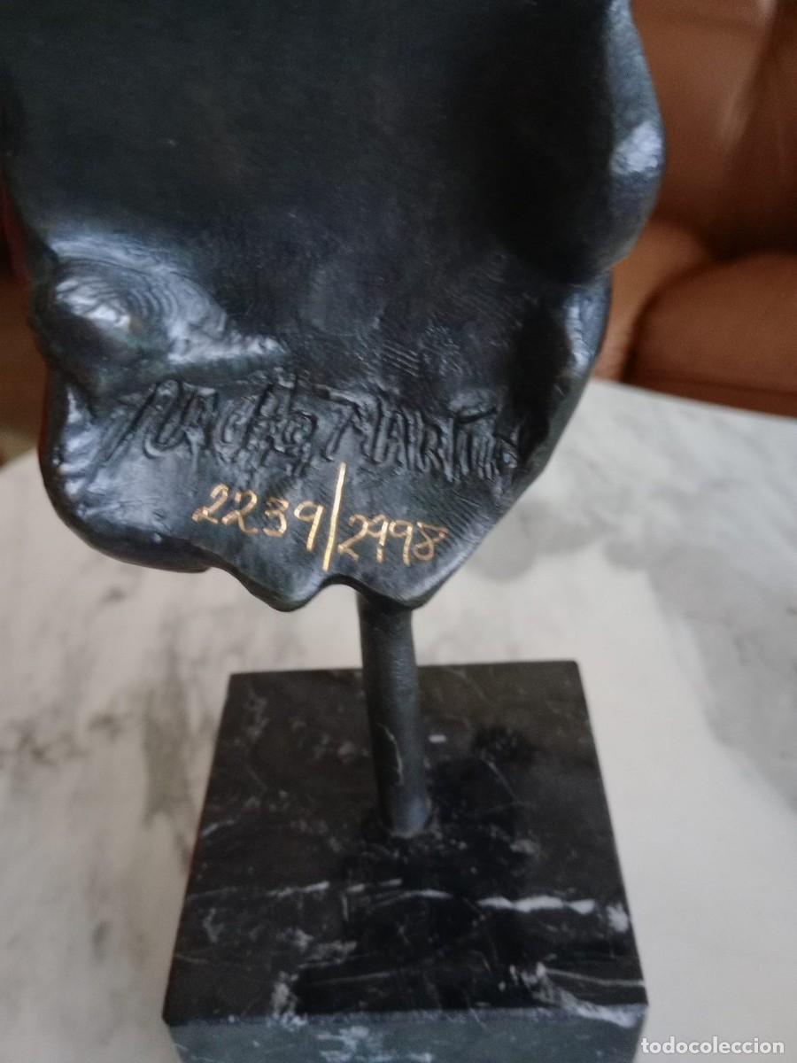 Tauromaquia: Nacho Martin, Cabeza de toro en bronce, con base. - Foto 3
