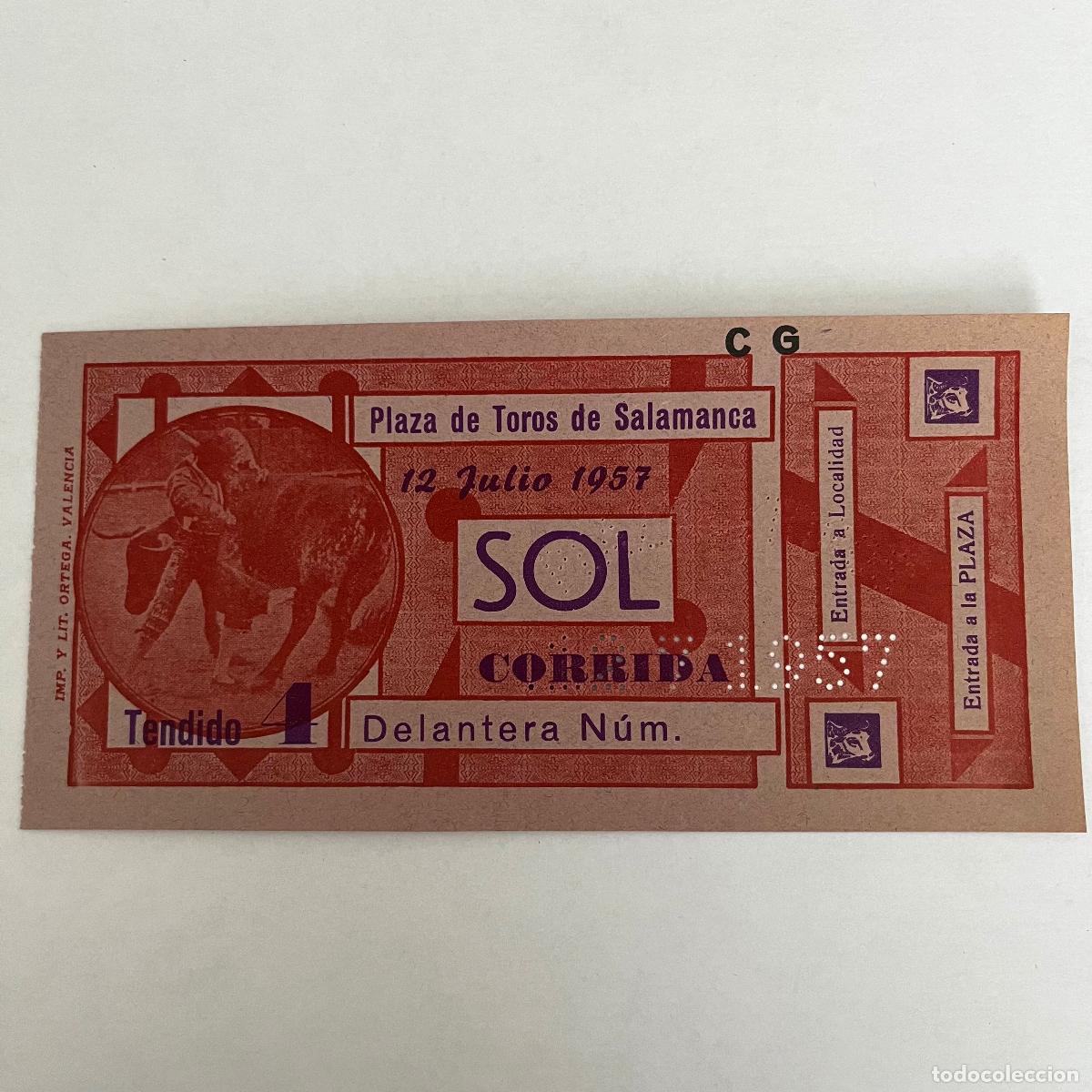 Bullfighting: ENTRADA DE TOROS. SALAMANCA. 1957.