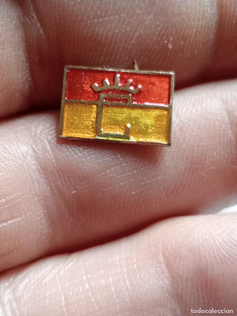 Tauromaquia: INSIGNIA HIERRO DIVISA GANADER&Iacute;A BRAVA IDENTIFICAR PINS TAURINO, TAUROMAQUIA,TOROS , TORERO
