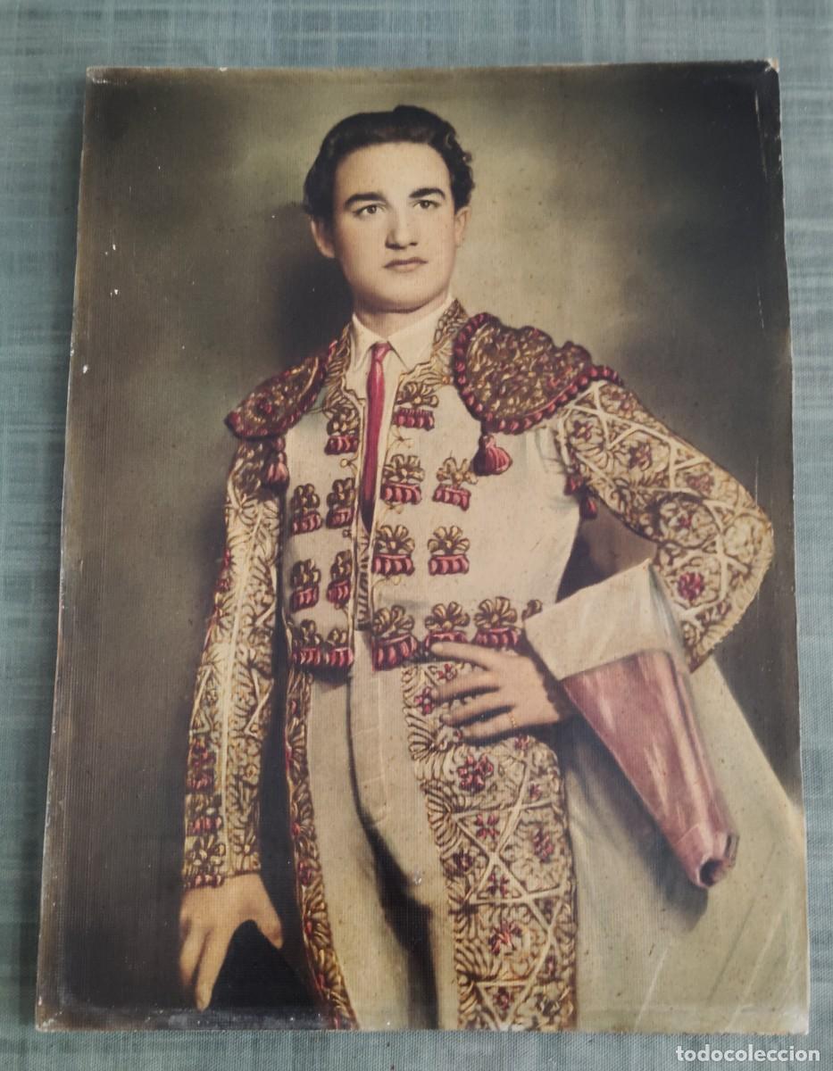 Tauromaquia: ANTIGUA FOTO ILUMINADA ( PINTADA ) DE TORERO.ENVIO CERTIFICADO INCLUIDO