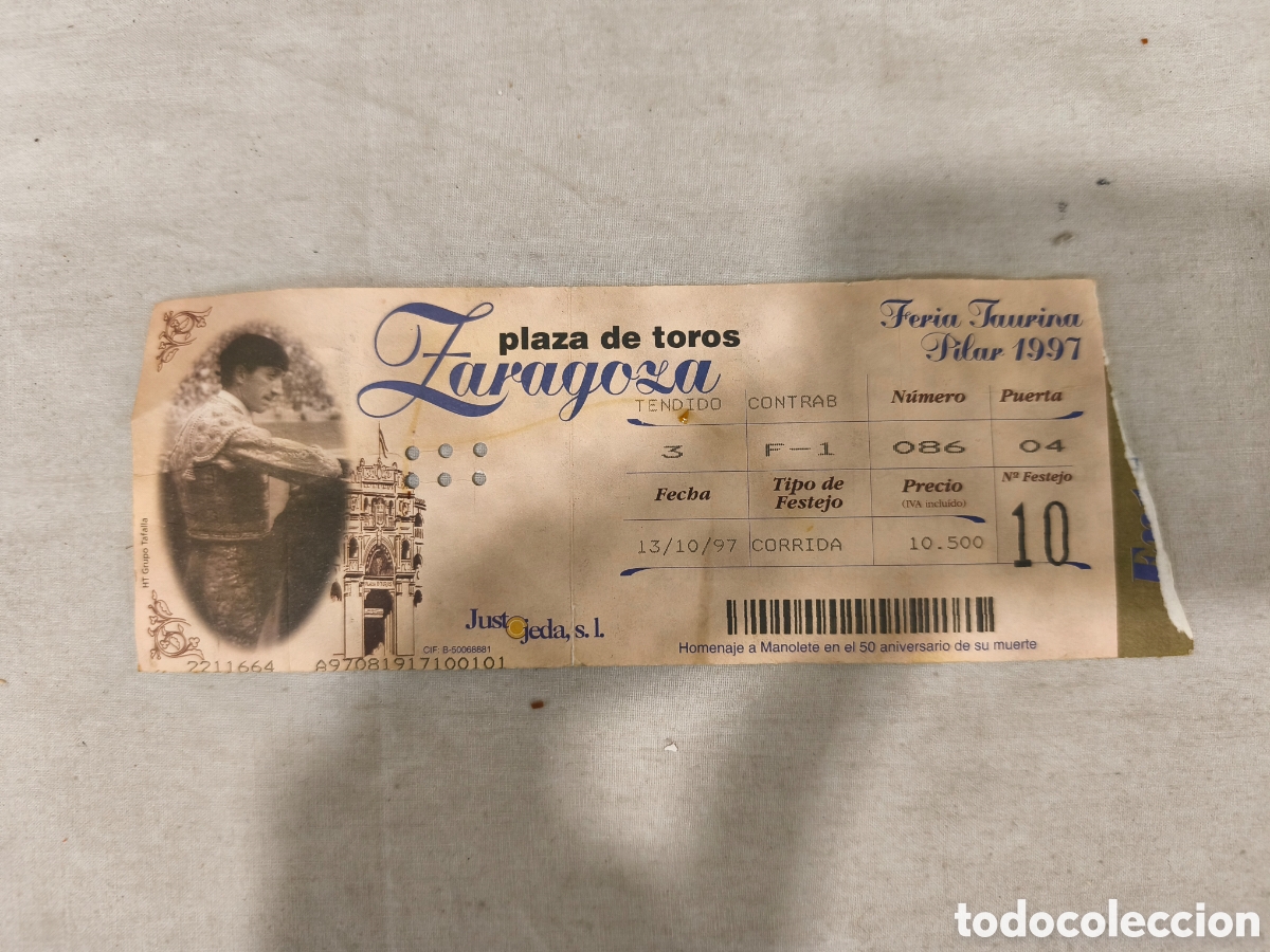 Tauromaquia: Entrada plaza de toros Zaragoza, feria taurina Pilar 1997