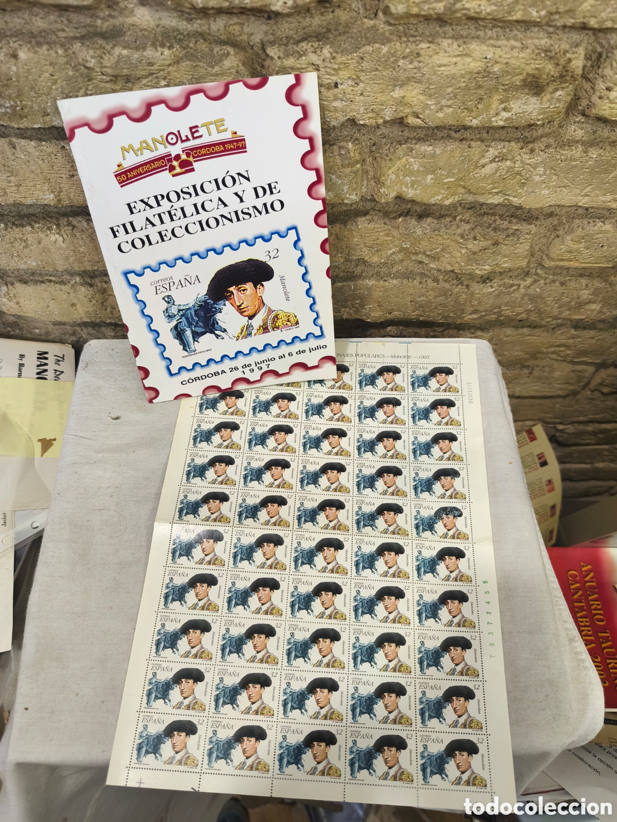 Tauromaquia: Manolete exposici&oacute;n filat&eacute;lica, libro y sellos