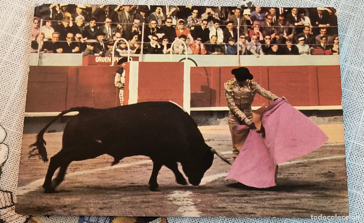 Tauromaquia: POSTAL TOROS - PASE DE CAPA - Foto 1