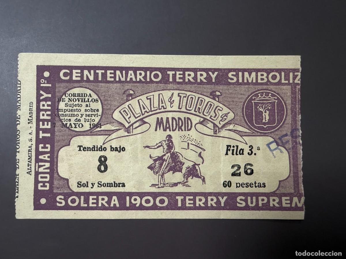 Tauromaquia: ENTRADA DE TOROS. PLAZA DE TOROS DE MADRID. 7 MAYO 1961. VER FOTOS