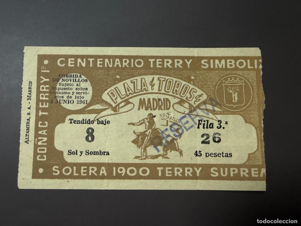 Tauromaquia: ENTRADA DE TOROS. PLAZA DE TOROS DE MADRID. 4 JUNIO 1961. VER FOTOS