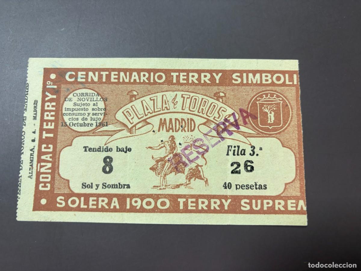 Tauromaquia: ENTRADA DE TOROS. PLAZA DE TOROS DE MADRID. 15 OCTUBRE 1961. VER FOTOS
