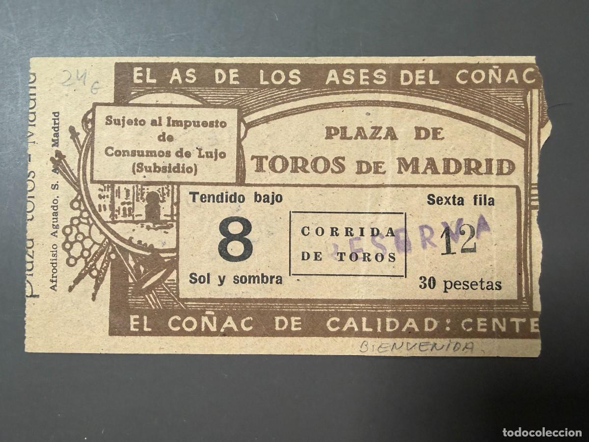 Tauromaquia: ENTRADA DE TOROS. PLAZA DE TOROS DE MADRID. 1950. VER FOTOS