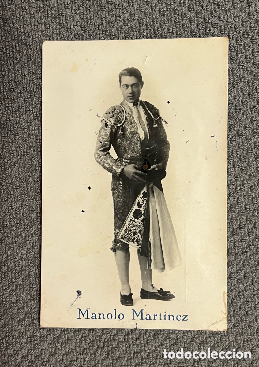 Tauromaquia: MANOLO MARTINEZ. Torero de raza.. Postal fotogr&aacute;fica antigua..