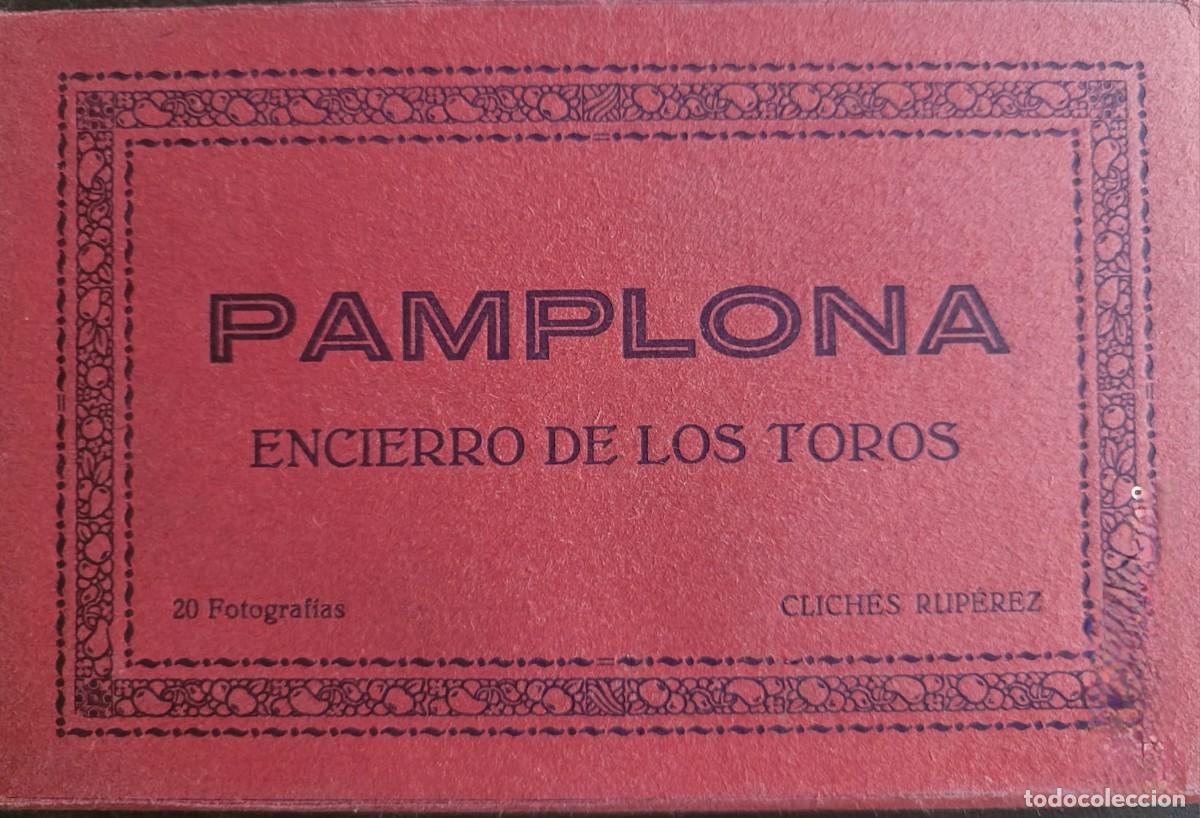 Tauromaquia: &Aacute;lbum completo &ldquo;PAMPLONA - ENCIERRO DE LOS TOROS&rdquo; con 20 fotograf&iacute;as originales en blanco y negro.