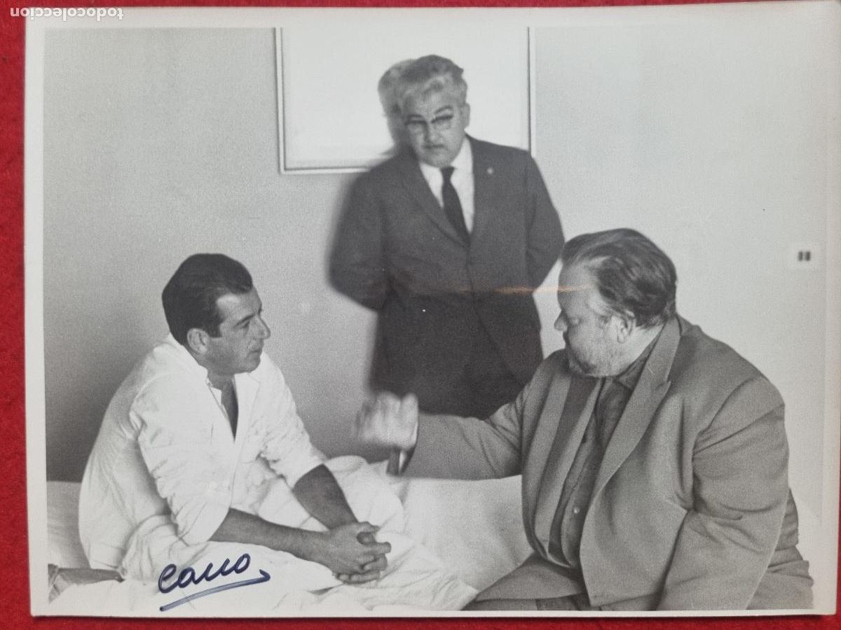 Tauromaquia: FOTO TOROS TORERO ANTONIO ORDO&Ntilde;EZ CON ORSON WELLES FOTO CANO ORIGINAL KF1