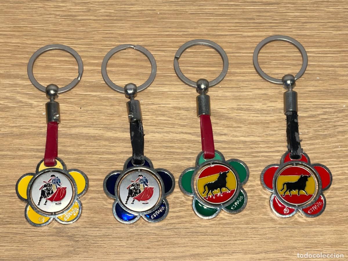 Tauromaquia: 3- Lote 4 Llaveros tipo flor con Tema Taurino Toros Espa&ntilde;a bull bullfight ol&eacute; spain key ring