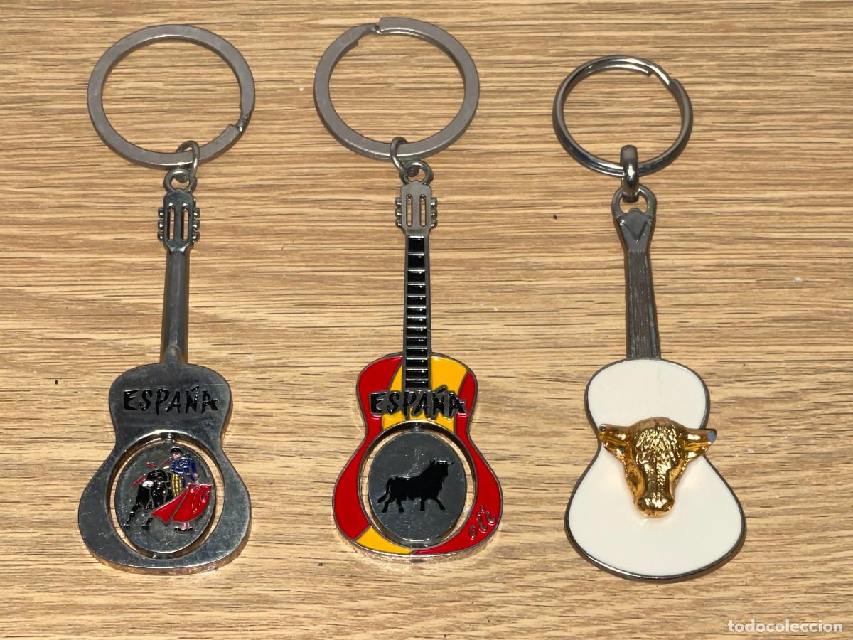 Tauromaquia: 4- Lote 3 Llaveros forma Guitarra con Tema Taurino Toros Espa&ntilde;a bull bullfight ol&eacute; spain key ring