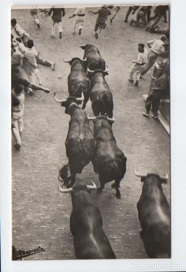 Tauromaquia: ANTIGUA POSTAL FOTOGRAFICA N&ordm; 68 - CORRIDA COMPLETA ENTRANDO EN LA P. CHAPRESTO. G. GARRABELLA. S/C.
