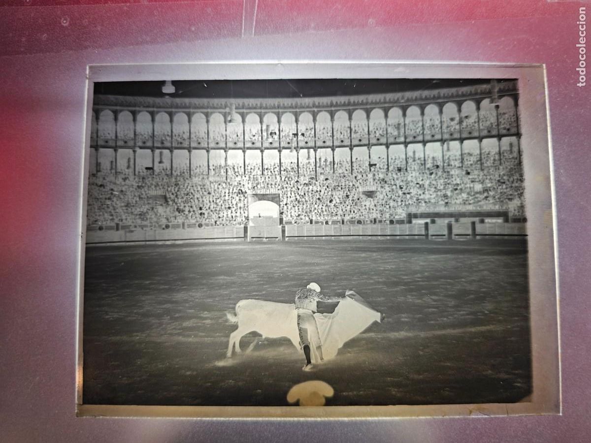 Tauromaquia: PLACA , NEGATIVO , CLICHE DE CRISTAL DE PLAZA DE TOROS. PARA IDENTIFICAR.