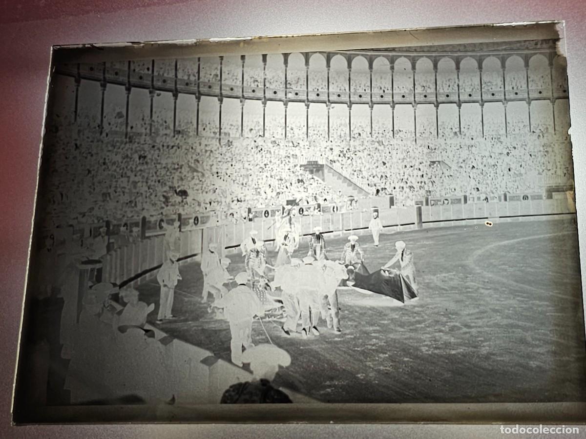 Tauromaquia: PLACA , NEGATIVO , CLICHE DE CRISTAL DE PLAZA DE TOROS. PARA IDENTIFICAR.