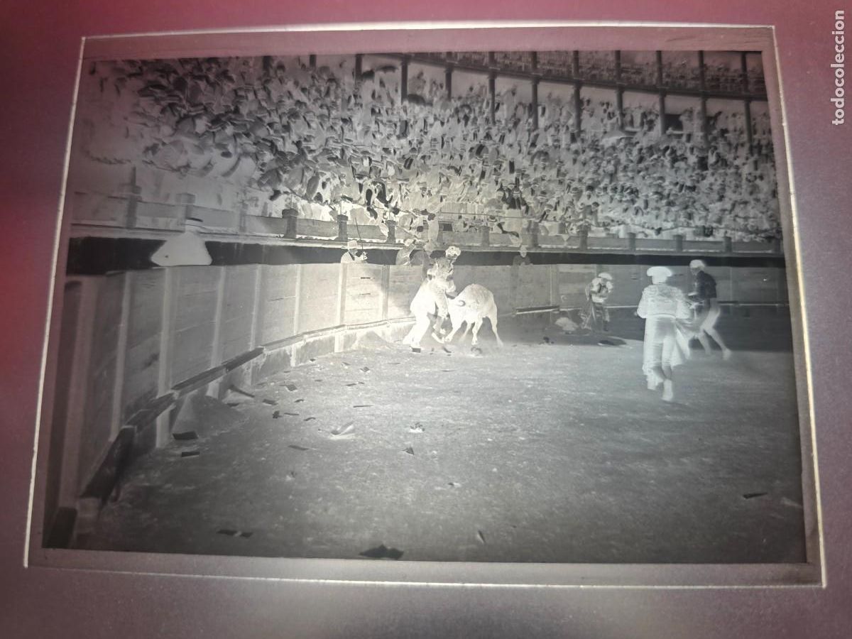 Tauromaquia: PLACA , NEGATIVO , CLICHE DE CRISTAL DE PLAZA DE TOROS. PARA IDENTIFICAR.