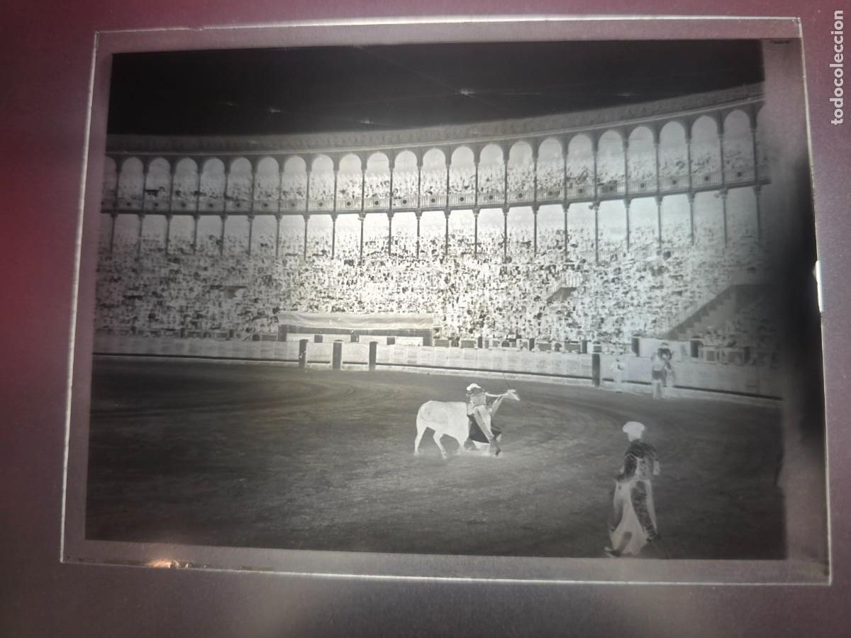Tauromaquia: PLACA , NEGATIVO , CLICHE DE CRISTAL DE PLAZA DE TOROS. PARA IDENTIFICAR.
