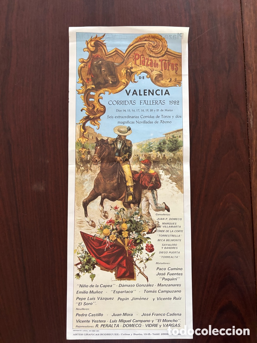 Tauromaquia: Alternativa de El Soro. Cartel toros Valencia, Feria de Fallas 1982. Paco Camino, Pepe Luis V&aacute;zquez